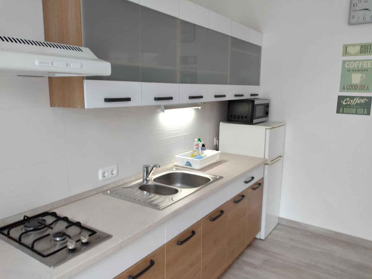Heviz Erika Apartman Bagian luar foto