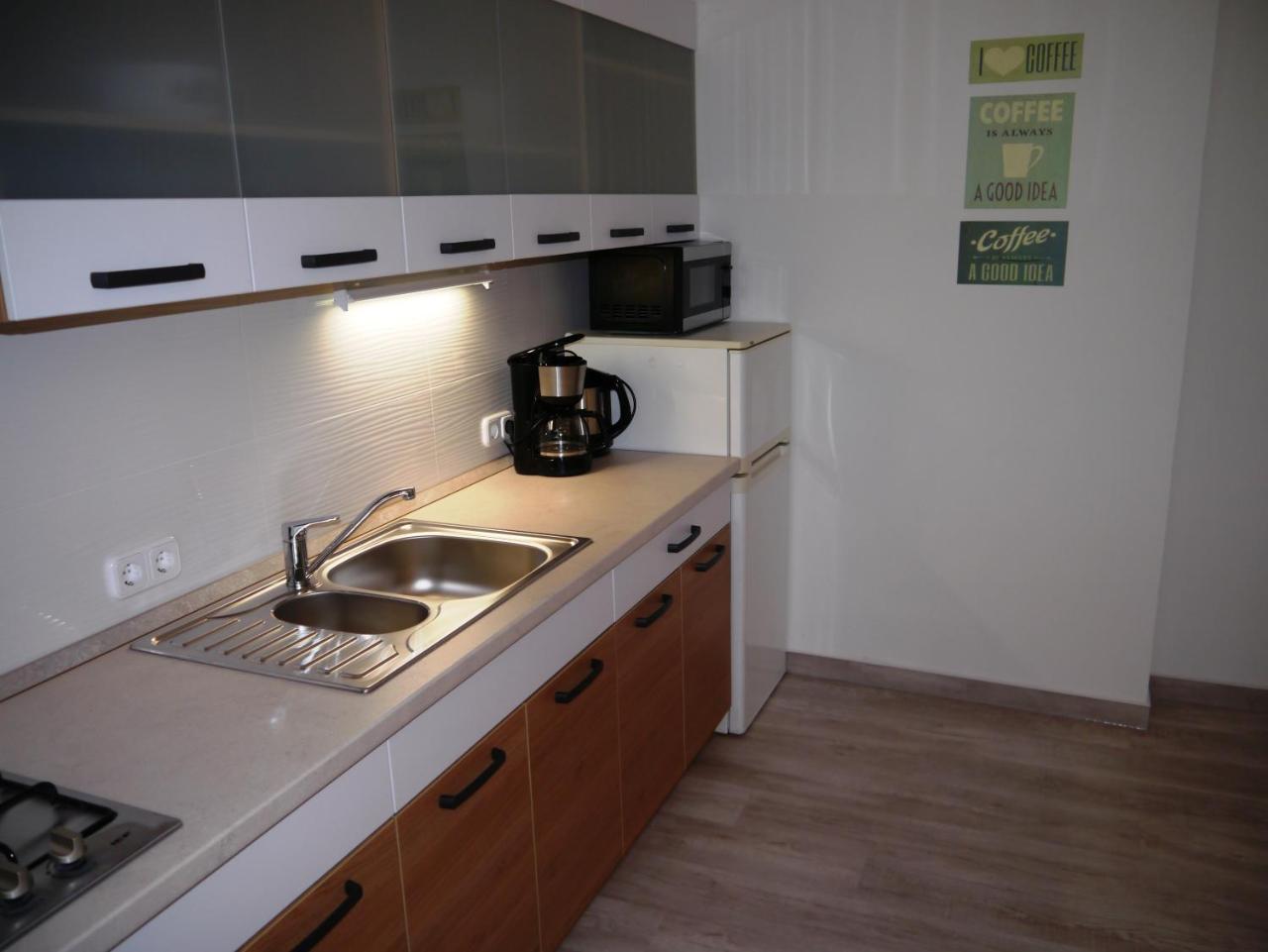 Heviz Erika Apartman Bagian luar foto